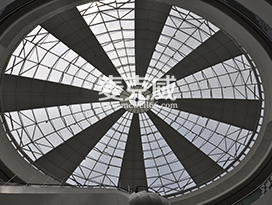 中庭旋轉(zhuǎn)開(kāi)合屋頂